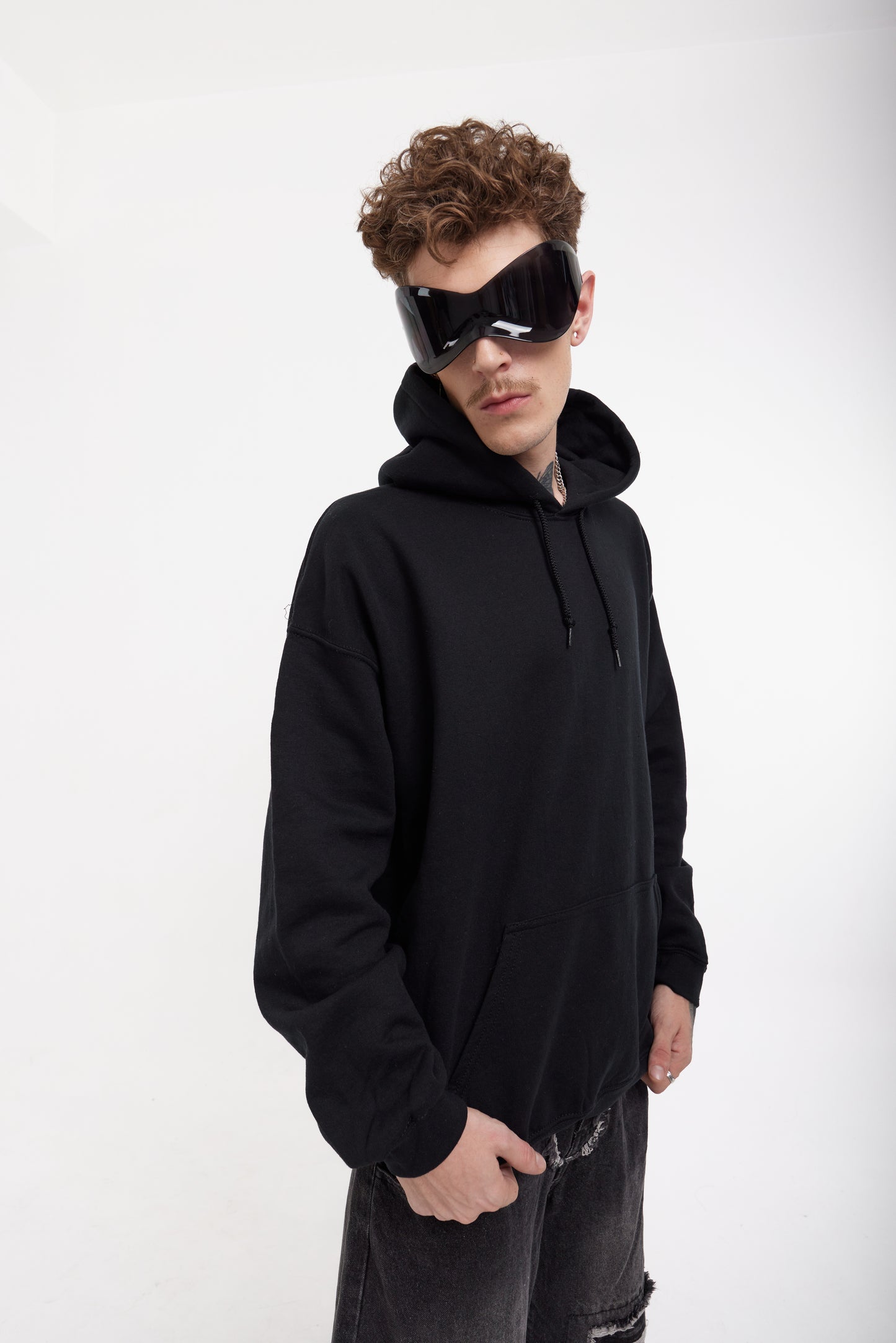 เสื้อฮู้ดโอเวอร์ไซส์ลายโลโก้ สไตล์โอลด์สคูล