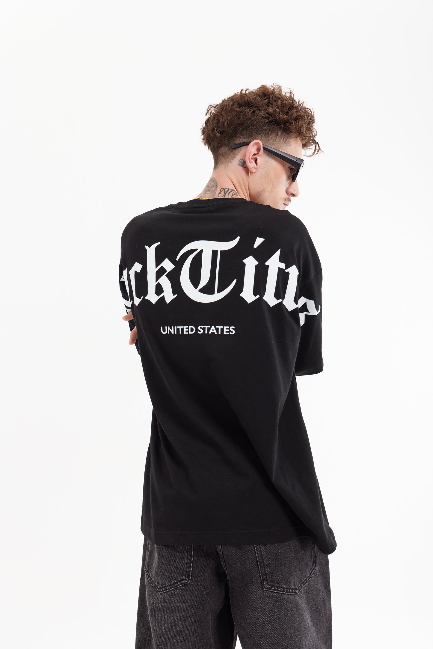 เสื้อยืด JACKTITUS ทรงโอเวอร์ไซส์ ลายโลโก้ สไตล์ Old School